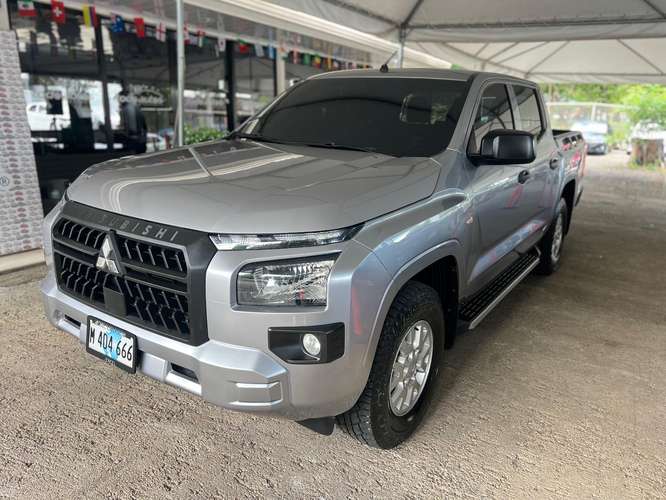 MITSUBISHI L200 SPORTERO GLS AÑO 2025