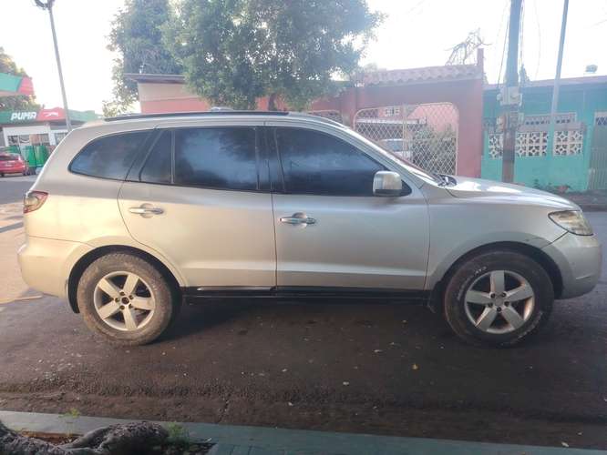Hyundai Santa Fe 2008 $5,800 No Negociable Donde está y Como está