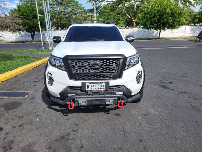 Nissan frontier 2022 único dueño $27,000