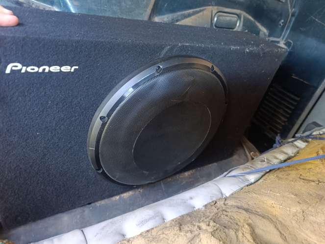  Pionner 12 pulgadas flat 