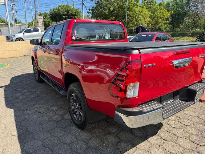 Hilux 2027 Mecanica NUEVA DE PAQUETE
