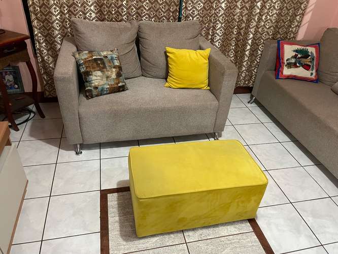   Juego de Sala Capri Santo Domingo (3 Piezas: Sofá, Loveseat y Otomán) - ¡Como Nuevo! - Imagen 2