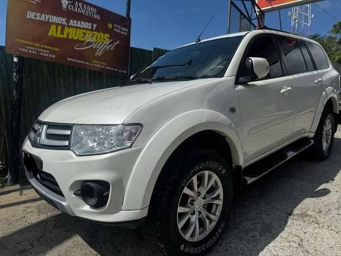 Mitsubishi Nativa 2016 Turbo Diésel 4x4 Automática – Excelente estado