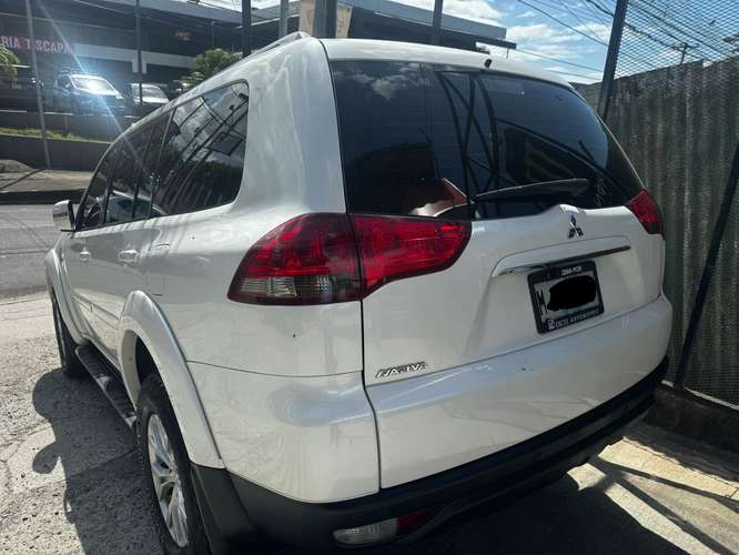 Mitsubishi Nativa 2016 Turbo Diésel 4x4 Automática – Excelente estado