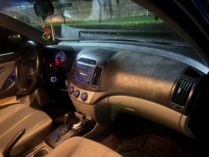 HYUNDAI ELANTRA 2010 