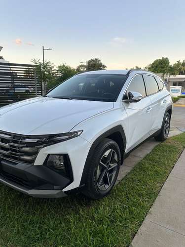 Vendo  Hyundai Tuscon Impecable Como nueva 2026 - Imagen 3