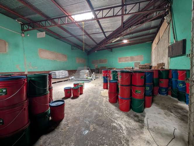 Amplia bodega comercial en avenida principal de Matagalpa, ideal para centros de distribución con fácil acceso
