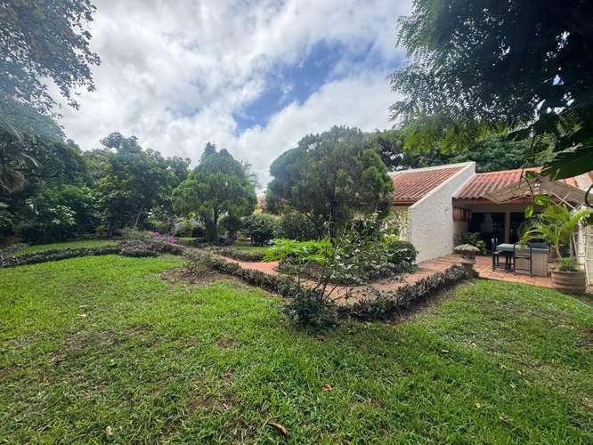 Venta de Casa en Villa Fontana Sur 