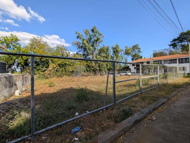 Terreno residencial en venta, excelente ubicación atrás de Galería Santo Domingo - Imagen 7