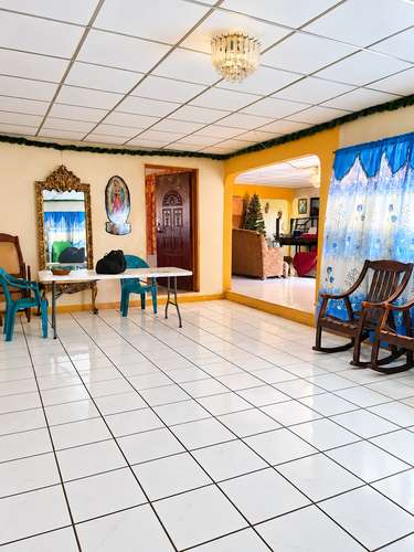 Casa en venta en Managua, cerca de Linda Vista 2000vrs2 de terreno - Imagen 6