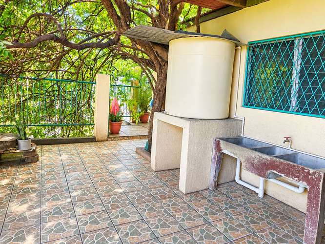 Casa en venta en Managua, cerca de Linda Vista 2000vrs2 de terreno - Imagen 12