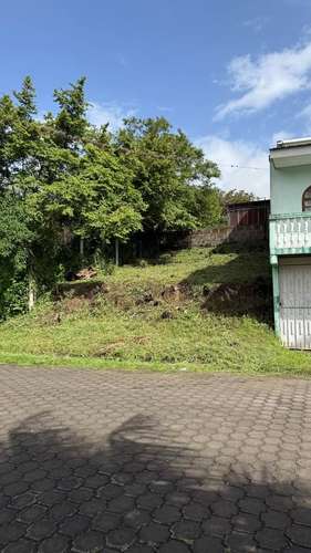 Se vende terreno en excelente zona residencial de Matagalpa.