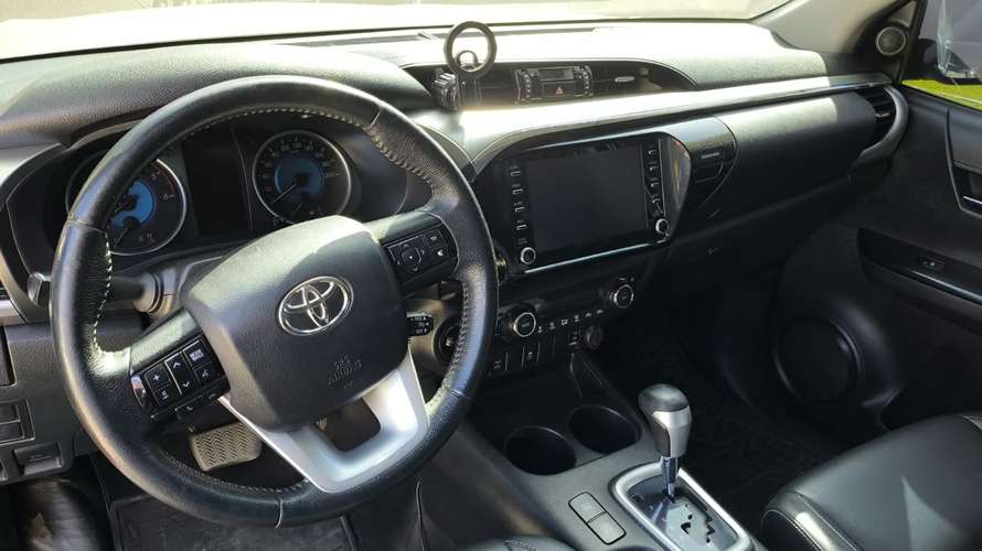 Toyota Hilux SRV 2021 / Automática / Excelentes Condiciones - Imagen 7