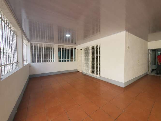 Se vende casa en Barrio Omar Torrijos - Imagen 12