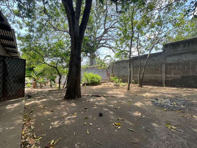 YA-Oportunidad de Inversión!! amplia quinta en venta en Valle Gothel - Imagen 20