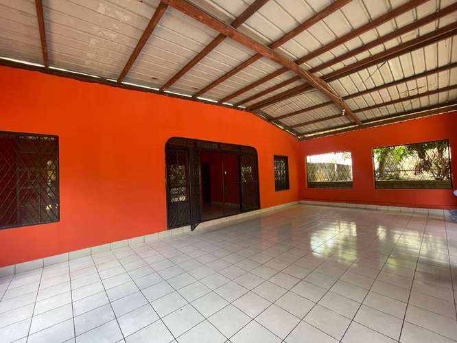 YA-Oportunidad de Inversión!! amplia quinta en venta en Valle Gothel - Imagen 13