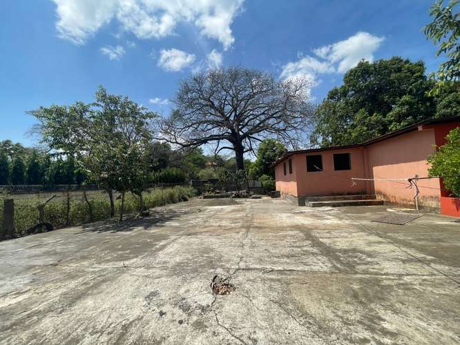 YA-Oportunidad de Inversión!! amplia quinta en venta en Valle Gothel - Imagen 9