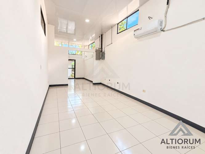 OFICINA EN RENTA EN COLONIA CENTROAMERICA