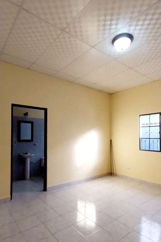 SE RENTA CASA CONDOMINIO SAN ANDRES