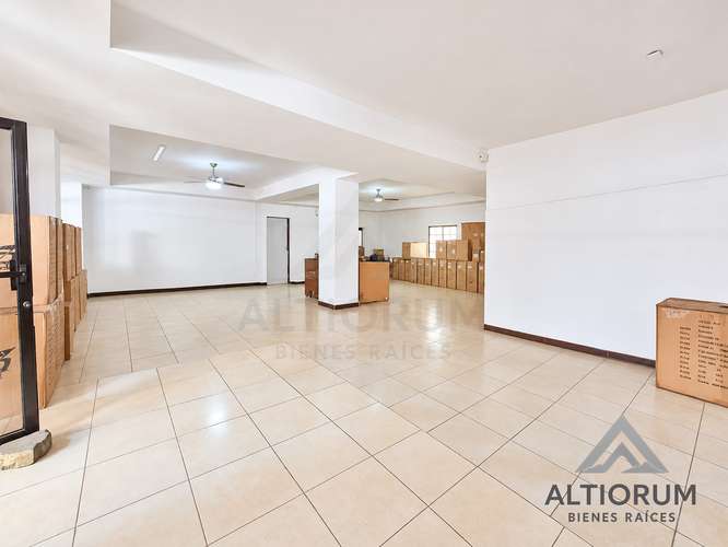 BODEGA EN RENTA EN BOLONIA - Imagen 2