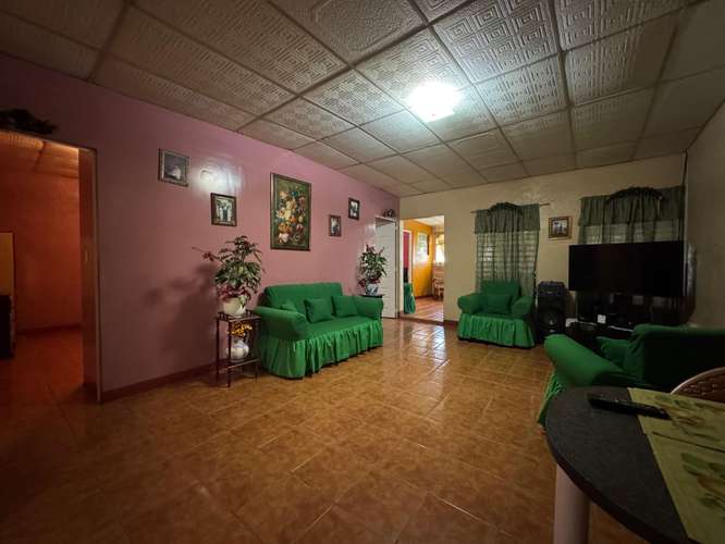 Venta de Casa en Barrio Santa Rosa - Imagen 17