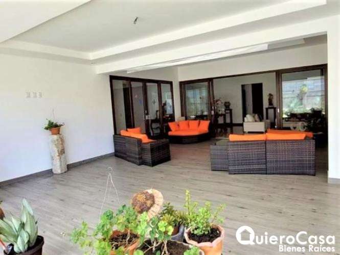 Preciosa Residencia Amueblada en Renta en Santo Domingo - Imagen 7