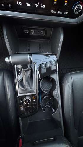 KIA Sportage 2025 AWD 4x4 | Único dueño - Imagen 9