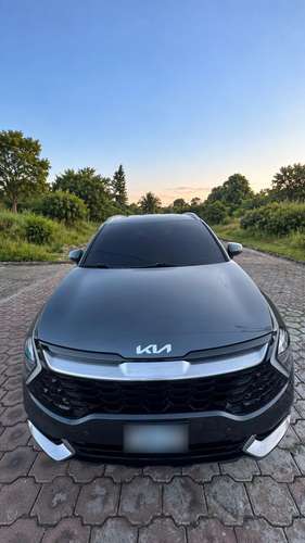  KIA Sportage 2025 AWD 4x4 | Único dueño - Imagen 4