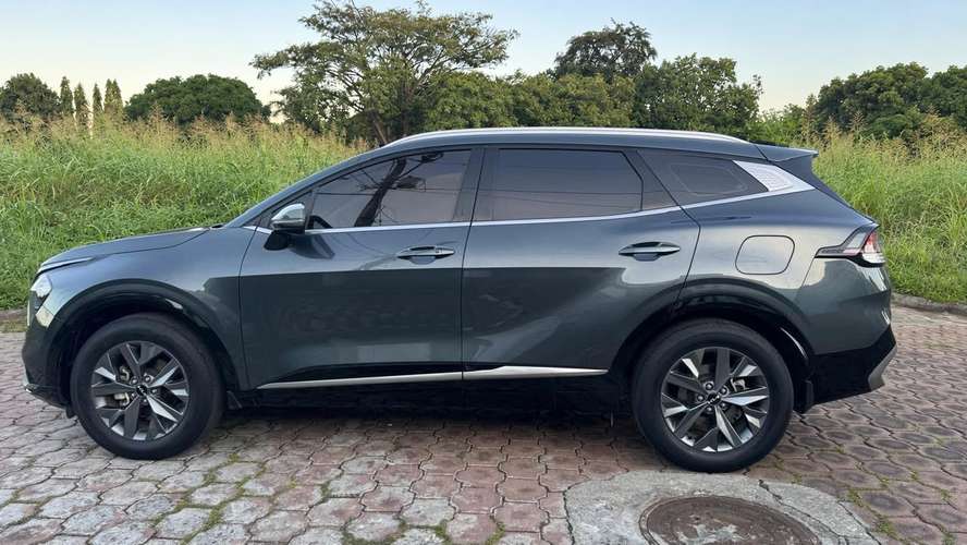  KIA Sportage 2025 AWD 4x4 | Único dueño - Imagen 5