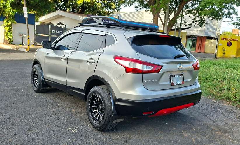 Nissan Qashquai 