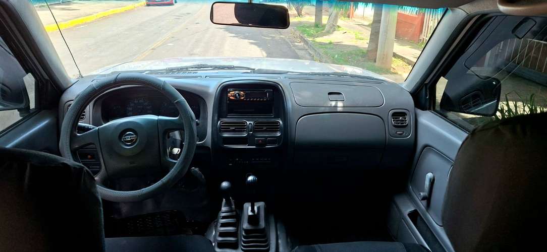 Nissan frontier
