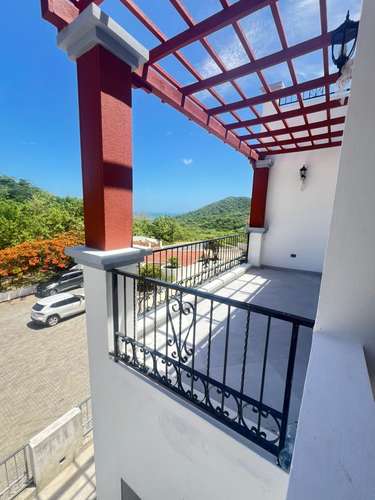 EC- Penthouse en Congo Hills – Vista Panorámica al Mar en San Juan del Sur - Imagen 3