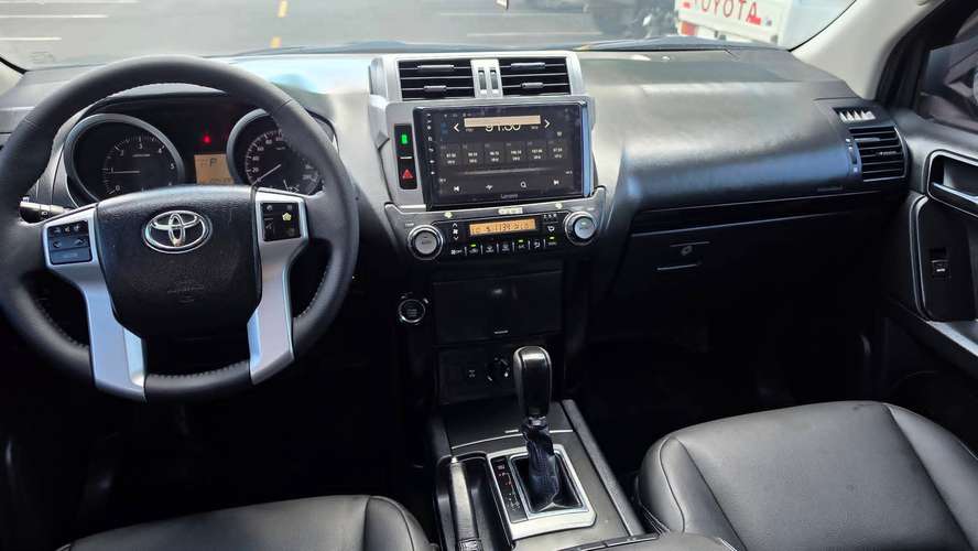 INIGUALABLE TOYOTA PRADO TXL 2015 - Imagen 10