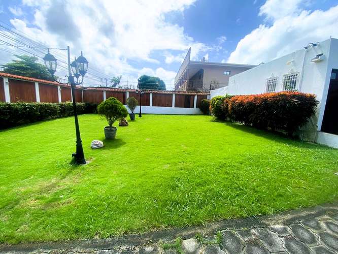 Venta de Casa en Las Colinas  - Imagen 11