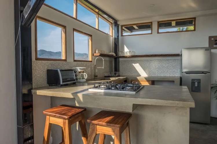 Multi-Unit Ocean View Building in Town in San Juan Del Sur, Nicaragua - Imagen 11
