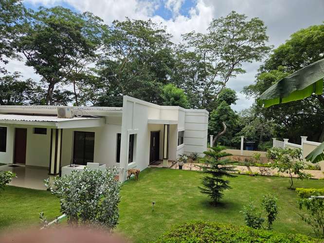 Conoce tu nuevo hogar, ubicado dentro de un residencial a pocos minutos de la carretera a Masaya, en el km 13