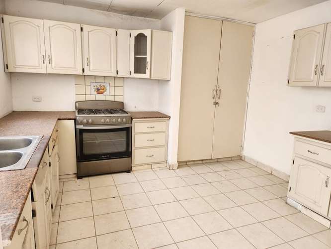 Venta de propiedad en Los Robles  - Imagen 13