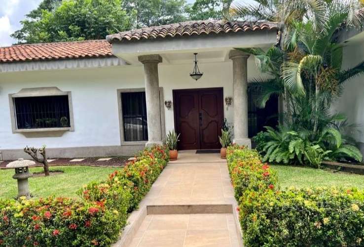 DG- VENDO casa en Carretera Vieja León - Imagen 17