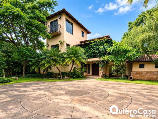 Oportunidad Única: Preciosa Residencia en venta - Imagen 2