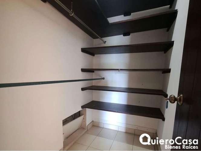 Oportunidad Única: Preciosa Residencia en venta - Imagen 9