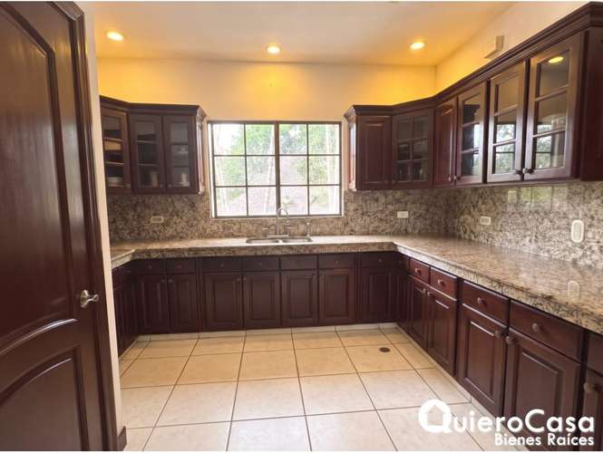 Preciosa residencia en venta en Las Cumbres  - Imagen 6