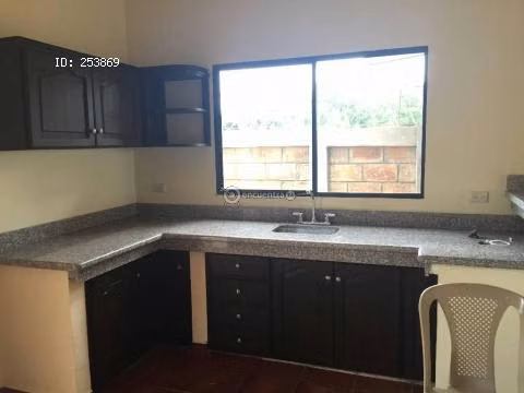 A ESTRENAR NUEVA  Y CON EXTRAS