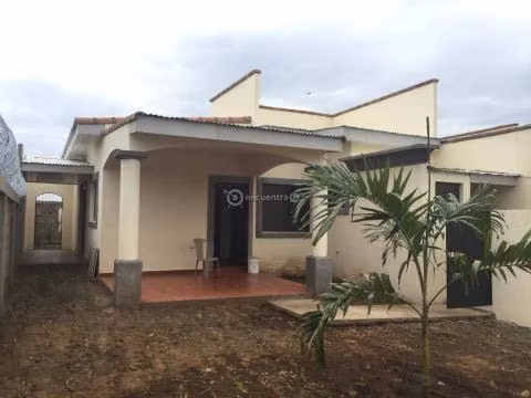 A ESTRENAR NUEVA  Y CON EXTRAS