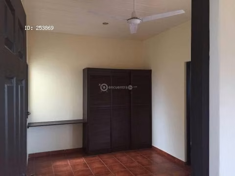 A ESTRENAR NUEVA  Y CON EXTRAS