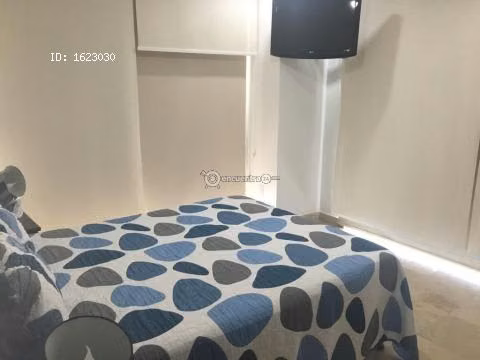 SE RENTA espectacular apartamento en zona exclusiva