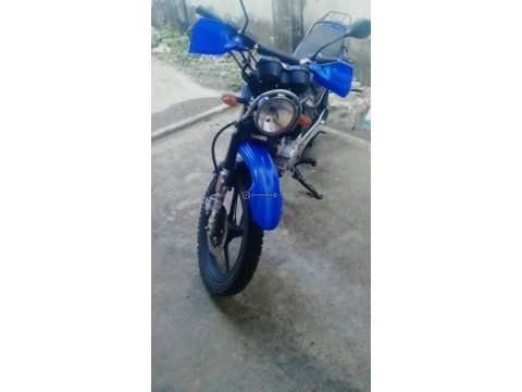 Vendo moto casi nueva - Imagen 3