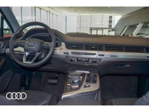 AUDI Q7 3.0 TDI quattro