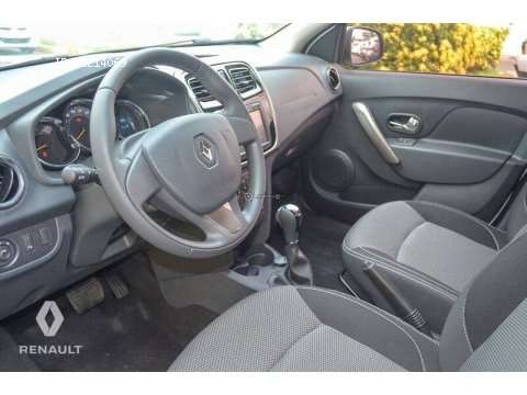 RENAULT LOGAN AUTOMÁTICO 
