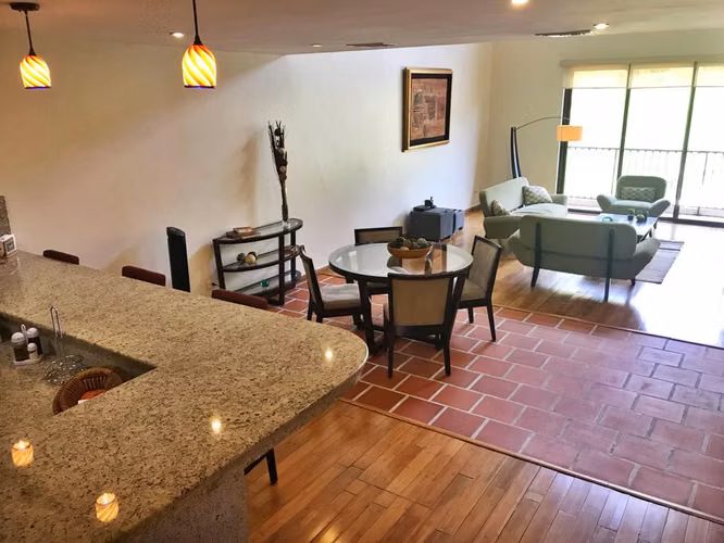 Embassy Garden, se vende Loft en Clayton - Imagen 2