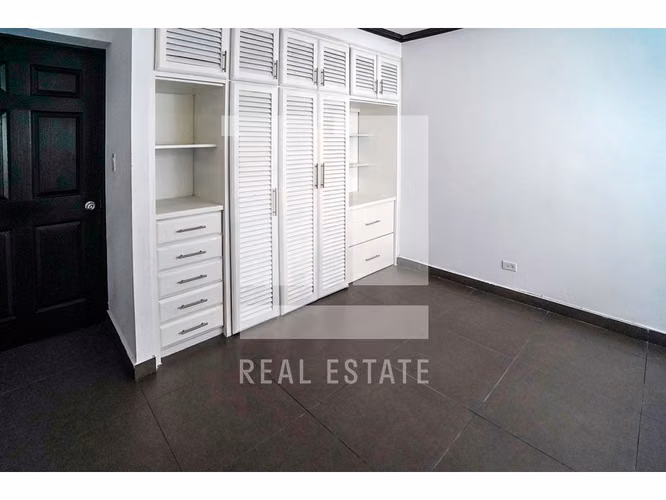 Se Vende apartamento en Princesa del Mar, en la Av. Balboa a la venta - Imagen 13